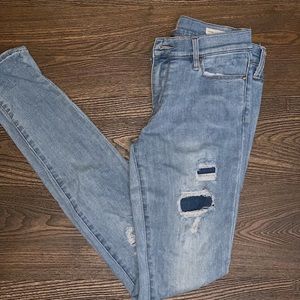 PACSUN RIPPED JEANS